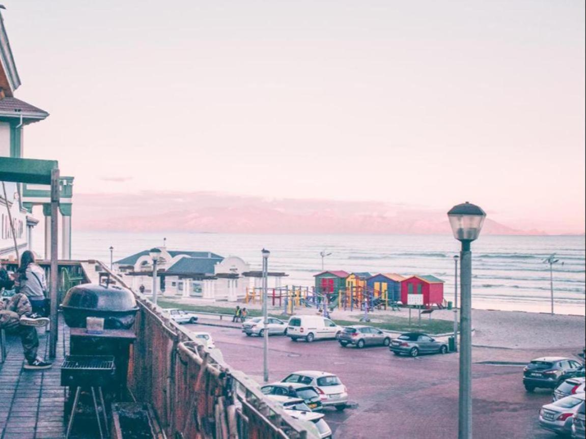 African Soul Surfer Muizenberg Eksteriør bilde